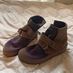 Sorel Yaquina boots